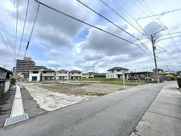 販売現地　