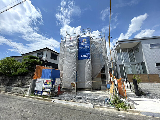 販売現地　