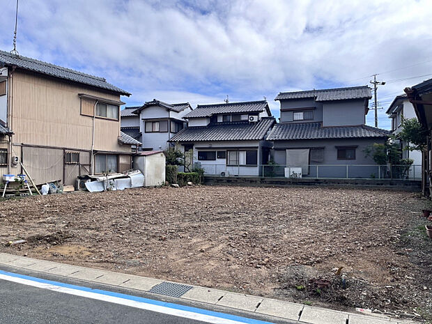 販売現地　