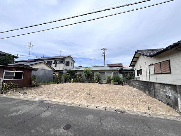 販売現地　