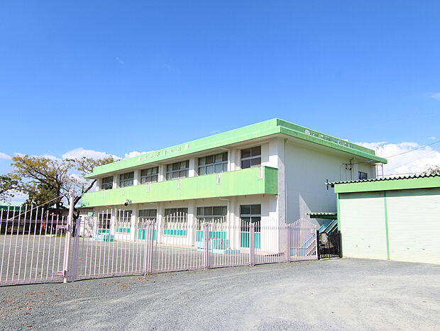 高洲若葉幼稚園（約3,600m）