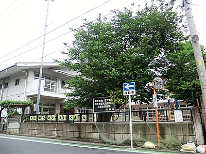 上落合保育園 582m