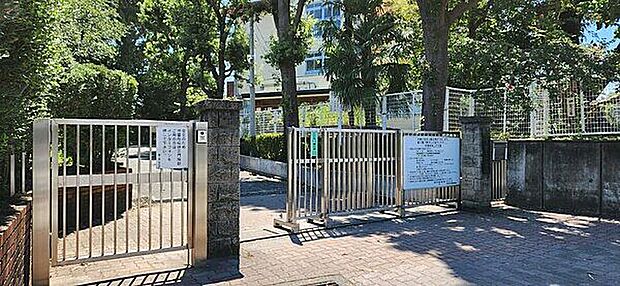横浜市立鶴ヶ峯小学校（約336m）
