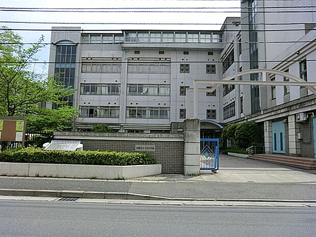 川崎市立今井中学校（約891m）