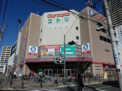 オリンピック武蔵浦和店 703m