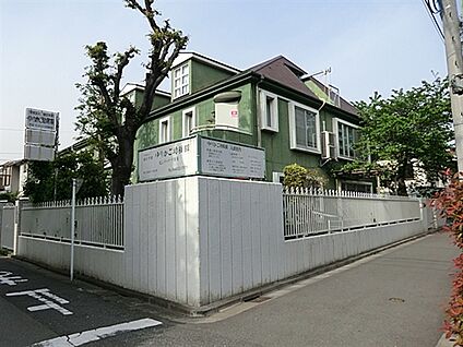ゆりかご幼稚園 707m