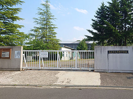 仙台市立寺岡中学校 2200m