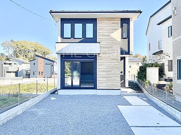 ～Exterior～　首都圏で憧れのスローライフ♪緑に囲まれた土地は都会の喧騒を忘れられそう。四季を通じて自然と触れ合えるスポットが周辺には盛りだくさん！住みたくなる家。暮らしたい町。