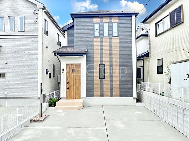 ◆A号棟◆～Exterior～　周辺には学校や買物施設もあり生活、子育てに適した環境が広がっています！「永住地」として、物件のご見学だけではなく、周辺の環境や通学できる学校についてもご相談ください！