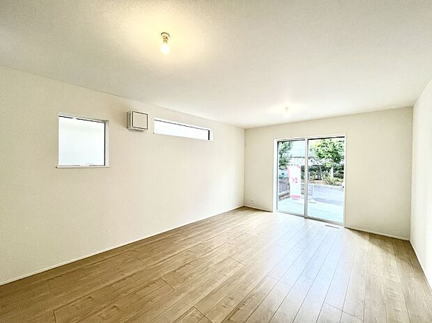 落ち着いた雰囲気のＬＤＫは家族みんなの快適空間  