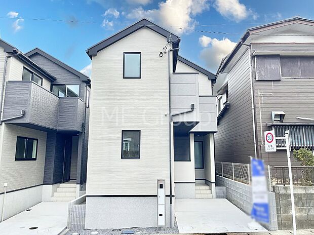 ~Exterior~ 首都圏で憧れのスローライフ♪緑に囲まれた土地は都会の喧騒を忘れられそう。四季を通じて自然と触れ合えるスポットが周辺には盛りだくさん!住みたくなる家。暮らしたい町。