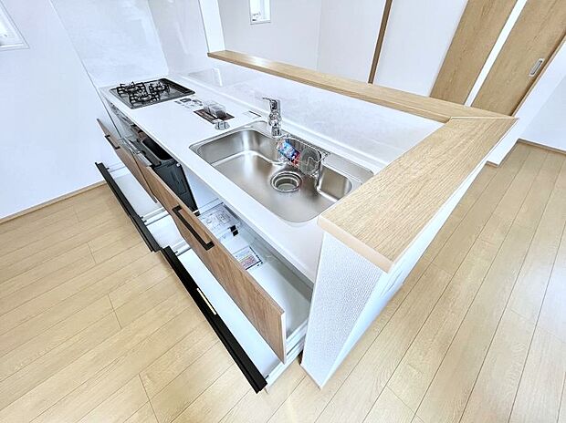 【その他設備(スライド収納)】使いやすさを優先したスライド式収納タイプ！