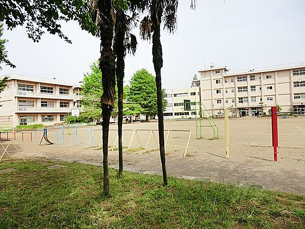 千葉市立犢橋小学校(約1,400m)