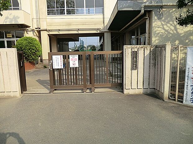 市川市立第六中学校（約1,600m）