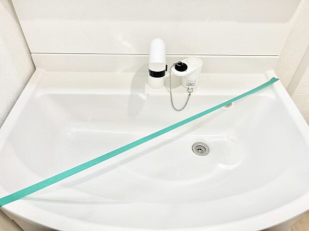 【その他設備(ハンドシャワー水栓)】ハンドシャワー付き!使いやすい洗面台。