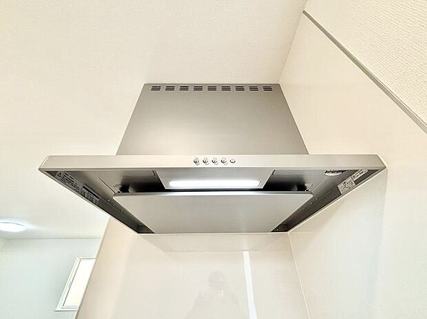 【その他設備(レンジフード)】基本的なお手入れはフィルターのみ！お手入れのしやすさも魅力です。