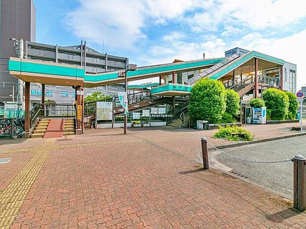 JR五日市線「秋川」駅まで徒歩16分♪
物件周辺には徒歩圏内にお買い物施設が充実しており、暮らしに嬉しい住環境です☆