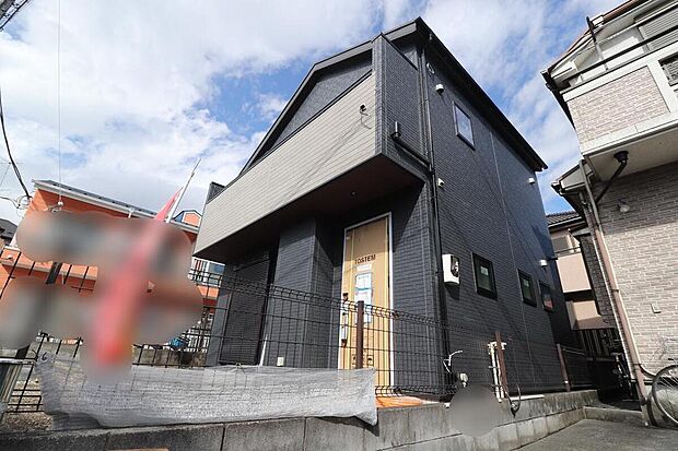 ☆賃貸の更新時期が迫っている人。更新料を払うか、新しく賃貸を探して、敷金・礼金を払うか、悩ましいところ。いっそ購入してしまうのも手。家賃と同等程度の支払いで、自分の住まいを手に入れられます♪