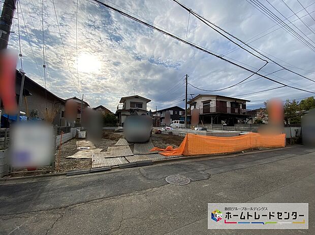 【現地外観写真】
気になった物件はすぐにご見学対応させていただきます♪平日・お仕事帰りなど、いつでもご案内可能です♪周辺環境と併せて、実際に現地をご確認ください♪