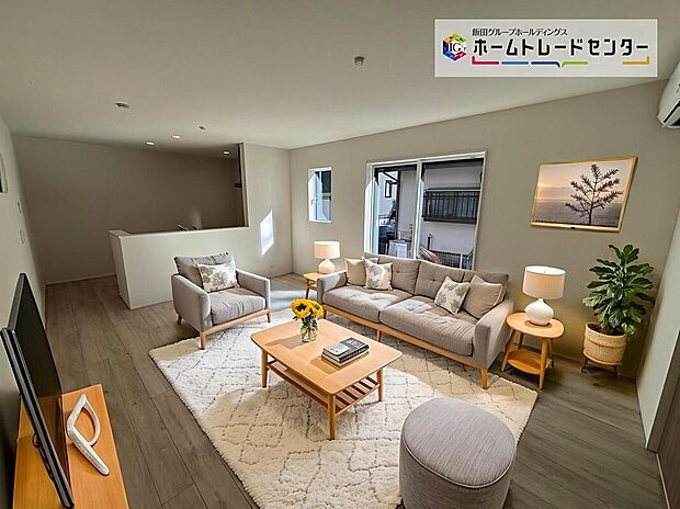 ☆物件の陽当りや通風・仕様設備やお部屋の大きさの比較、近隣・周辺環境や街並みなど、資料には掲載していない情報が現地にはたくさんあります。ぜひ、建物だけでなく周辺環境もご確認ください！（家具はCGです）