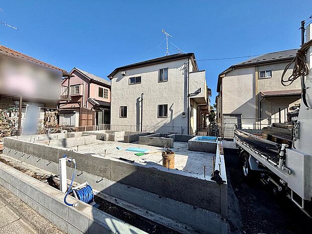 ☆何万回もの『ただいま』を聞くことになるお家♪街に溶け合う美しい景観を生みだせるシンプルシックでおしゃれな外観と住み心地を考え貫いた設計!「ゆとりある落ち着いた暮らし」を叶えます♪