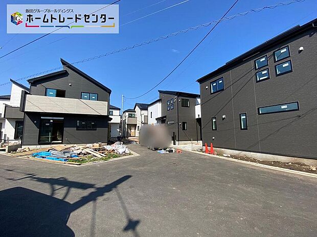 ☆JR青梅線「昭島」駅が最寄りの立地。
駅前には大型ショッピングモールもあるので便利ですね♪
現地周辺は、お買い物施設や教育施設が近く、子育てしやすい住環境です☆