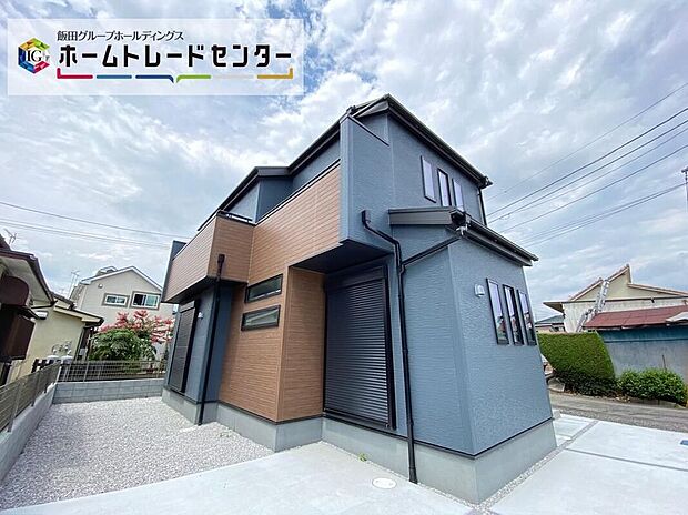 ☆あきる野・引田　全1棟のご案内を開始致しました！洗練されたデザインのお洒落なお住まいです。カースペースも2台分ございます！通勤で車をお使いの方にも大変オススメです！