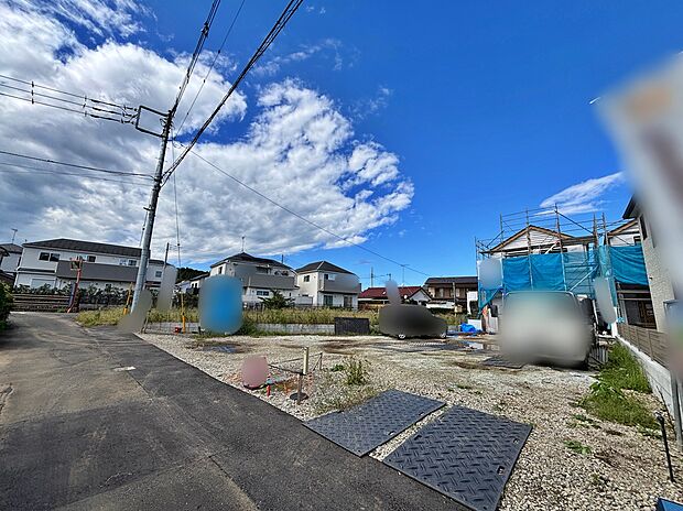 一戸建ての大きなメリットは、「自分の土地」を自由に使えること。好きなペットが飼えるほか、ガーデニングやDIY、車やバイクの手入れなど様々な趣味を楽しめます♪