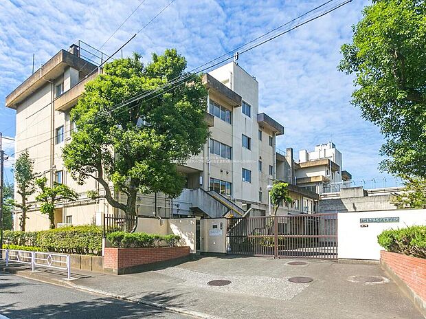 立川市立立川第九中学校まで1000m 徒歩13分☆