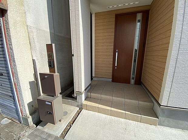 【現地外観写真】☆お住い探しの際は『すまいーだ』もご覧ください♪当社は飯田グループホールディングスの直営販売窓口です。飯田グループのお家は弊社にて検討下さいませ。アフターサポートまで一括して担当させて頂きます!!