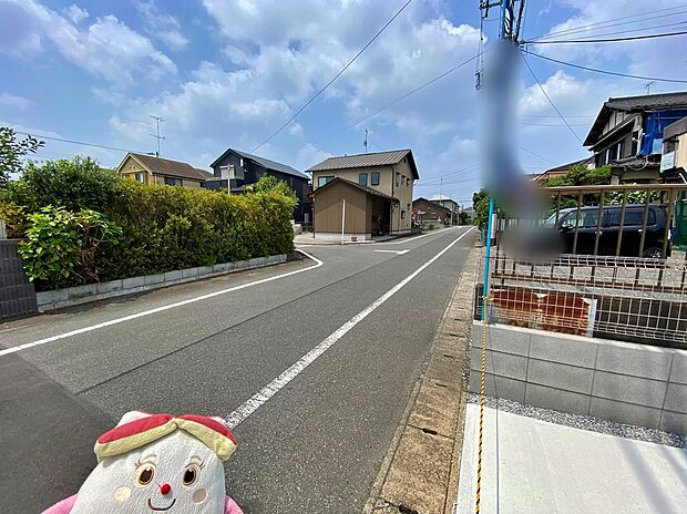 【現地外観写真】☆ただ「住まう」だけではございません。気持ち良く住んで欲しい気持ちをこめて…。お住まいの事、住まう街の事、お金の事、何でもご相談下さいませ。

