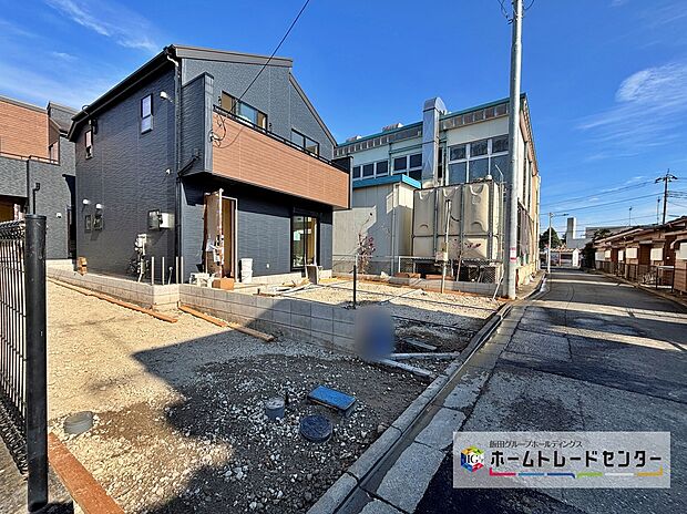 【現地外観写真】☆お客様の求める本当の“住み心地”とは何なのか。そのための一手間一工夫を惜しみません!美しく、そして毎日の暮らしを考慮したお家は機能性の高い住まいにさせます!!