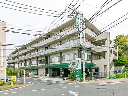 右田病院 1400ｍ(徒歩18分、自転車6分)