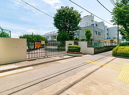 立川市立立川第六中学校 1700ｍ(徒歩22分)