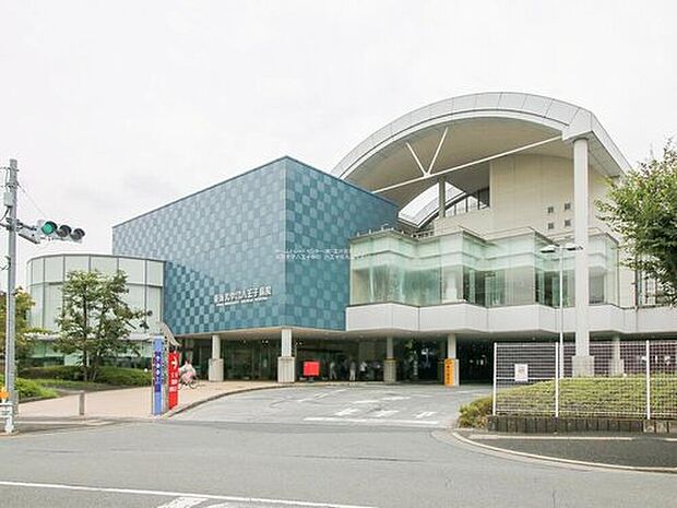 東海大学医学部付属八王子病院（約2,700m）