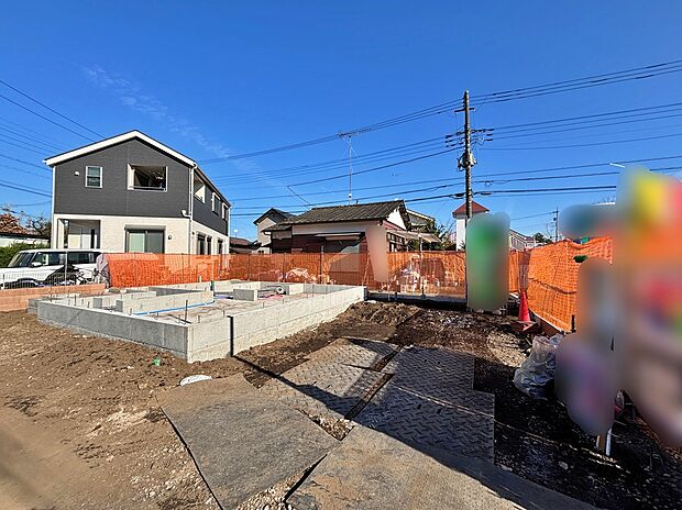 【現地外観写真】☆ただ「住まう」だけではございません。気持ち良く住んで欲しい気持ちをこめて…。お住まいの事、住まう街の事、お金の事、何でもご相談下さいませ。