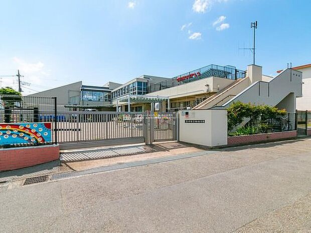 柏保育園(約700m)