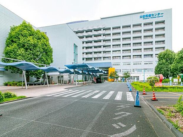 災害医療センター(約1,700m)