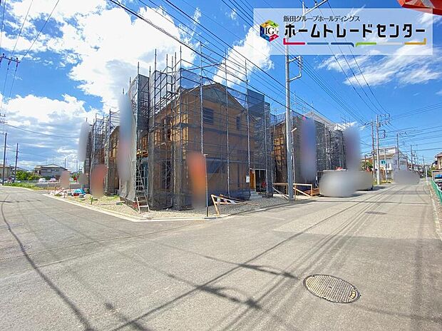【前面道路含む現地写真】☆スーパー・コンビニまで徒歩圏内で毎日のお買い物も便利！小・中学校も近く、お子様のいるご家庭にもオススメです◎