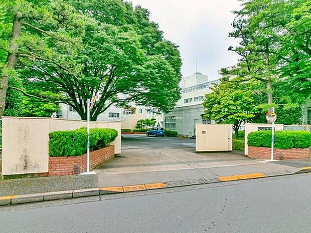 立川市立立川第七中学校（約1,000m）