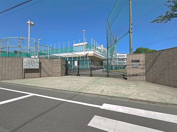 福生市立福生第三中学校（約600m）