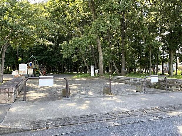 新田山公園（約130m）