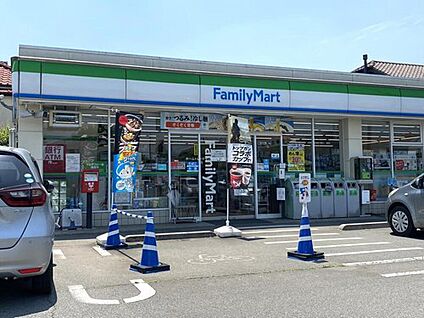 ファミリーマート青梅今井店 1490m (徒歩19分・自転車で6分)