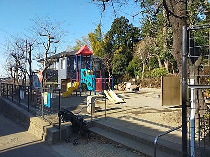 光町もみじ公園 2400ｍ(徒歩30分/自転車10分)
