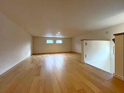 大型ロフト　12.5帖（固定階段付）