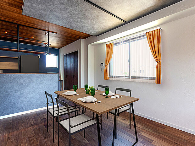 【-】16帖超えのLDK。中央にあるダイニングスペースにはあえて天井を１０センチ下げる事で空間をゆるやかに分けております。天井一面に木目調のアクセントクロスもスタイリッシュ。家族が集まるリビングにはグリノワールスタイルの象徴「レンガタイル」を壁一面に施工しました。ホワイト系のレンガタイルを採用する事でシンプルだけど『無骨だがカッコイイデザイン』を演出しています♪