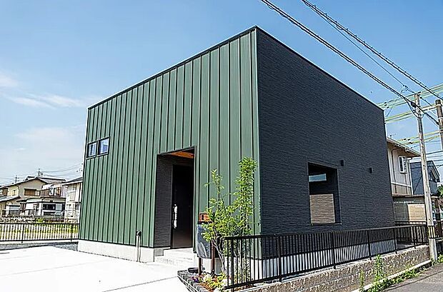 【LIMINI（リミニ）　Ruutu（ルートゥ）】ゼロLDKからLifestyleに合わせた多様な間取りを実現。究極の平屋【リミニ　ルートゥ】は、無駄を極限まで排除し、かつ快適な暮らしを追求した答えです。