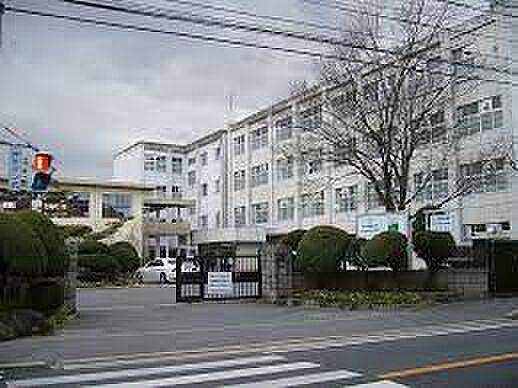 【学校】木津川市立木津中学校