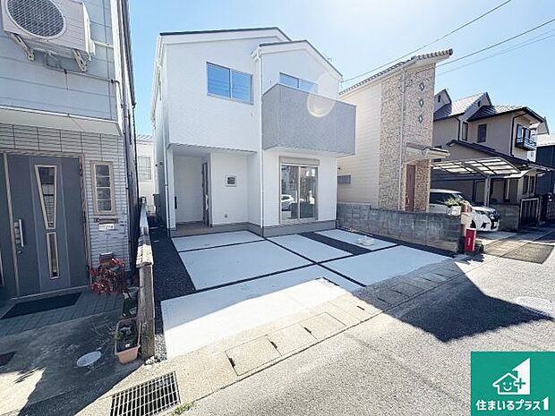 【外観】安心の10年保証!外観を美しく保ち、雨水で汚れを落とします!気になることがありましたら、お気軽にお問い合わせください!