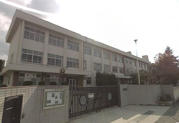 京都市立桃山小学校